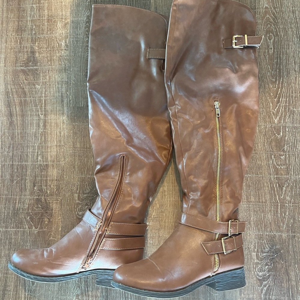 Women's over the knee boots